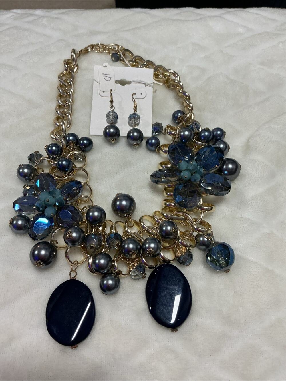 women jewelry necklace With Earrings Blue And Gold NWT 3620